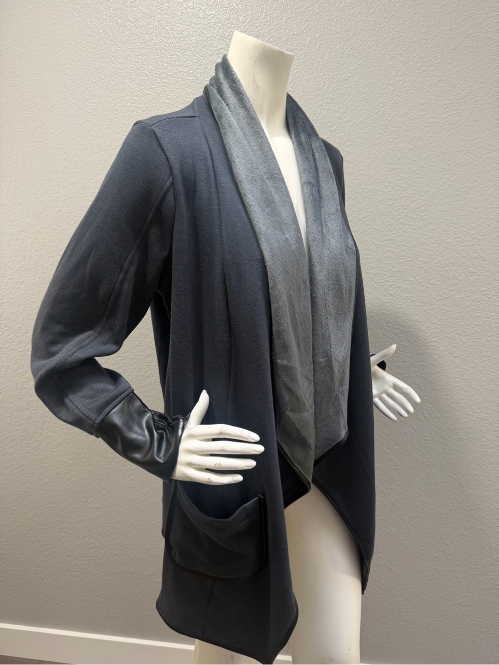Motherhood Two-Tone Draped Open-Front Jacket in Gray